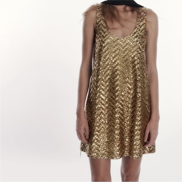 Zara gold sequin knit mini dress BLOGGERS FAVORITE!!!! NWT - Picture 3 of 16